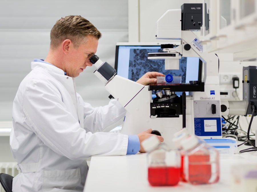 NovoNordisk-research-obesity-JohanPaulsson-highres-900x675